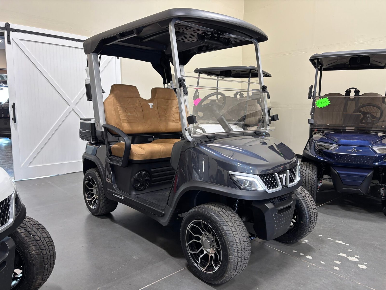 Brand New 2026 Tara Summit Air 4 Road ( Golf Bag Attachment ) For Sale