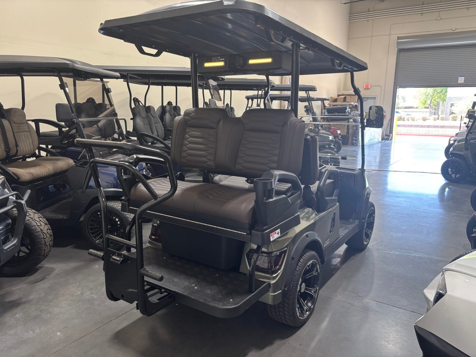 Brand New 2026 Tara Summit Air 2+2 Road ( With Soundbar ) For Sale