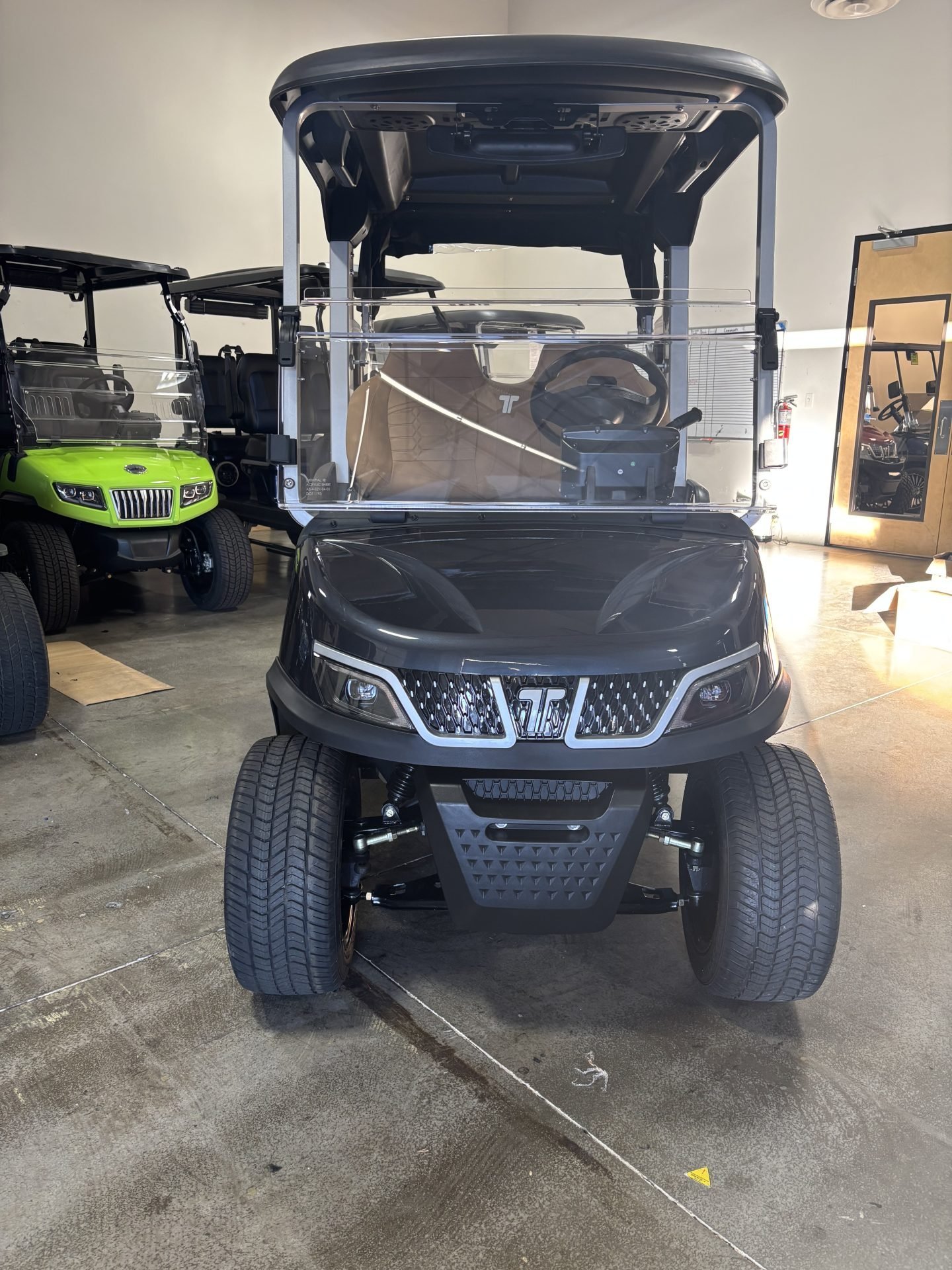 2025 CUSTOM TARA PRO PLUS For Sale