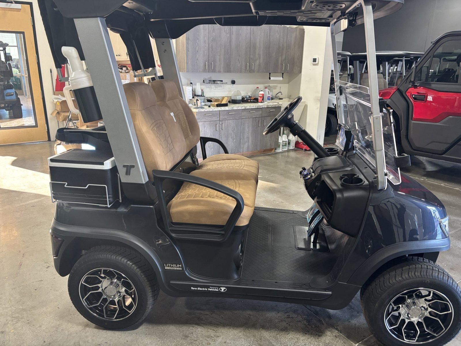2025 CUSTOM TARA PRO PLUS For Sale