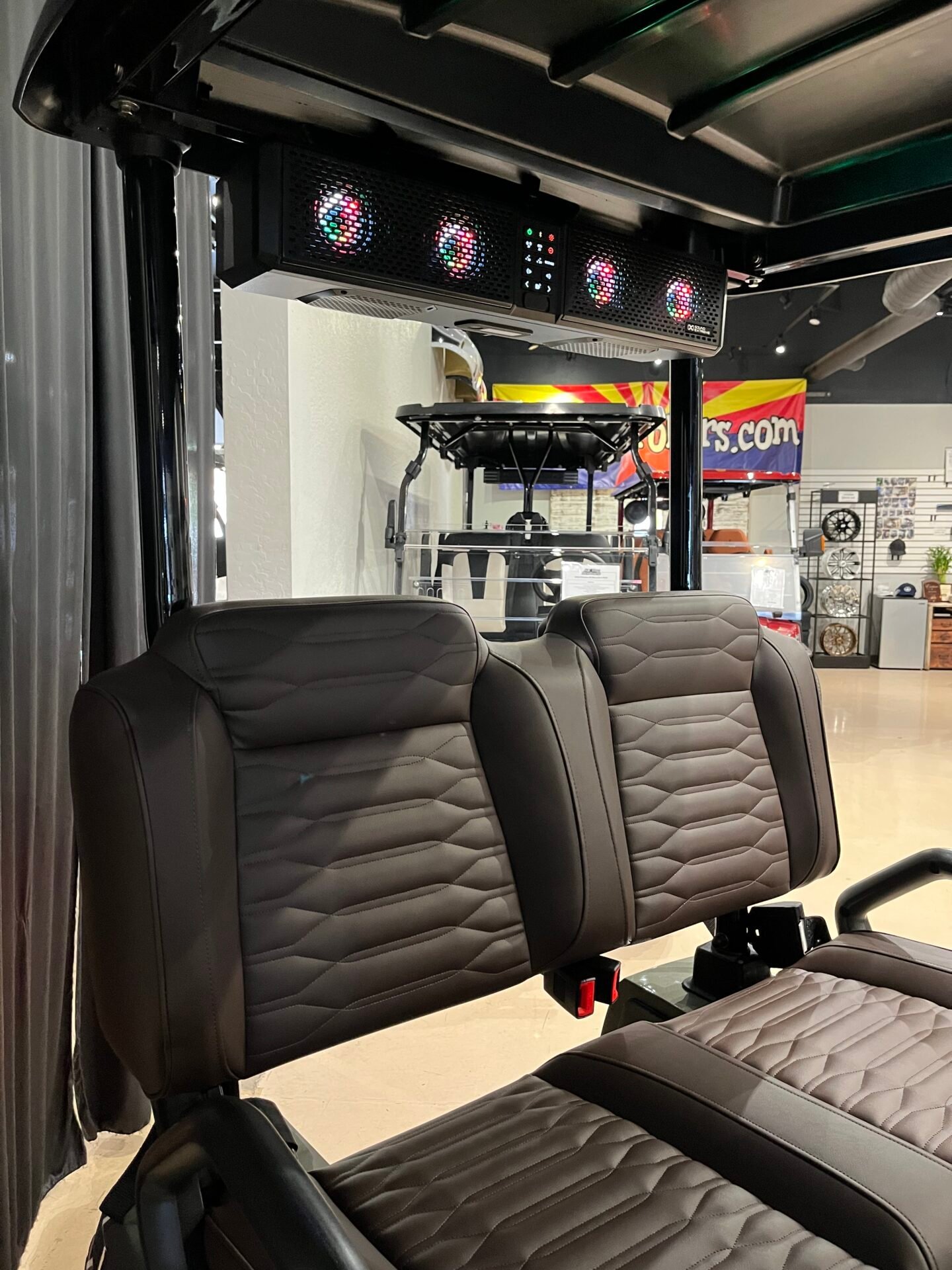 BRAND NEW 2026 TARA SUMMIT AIR 4 WITH CUSTOM SPEAKER BAR For Sale