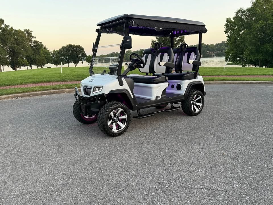Used 2024 Evolution Maverick D5 Golf Cart For Sale
